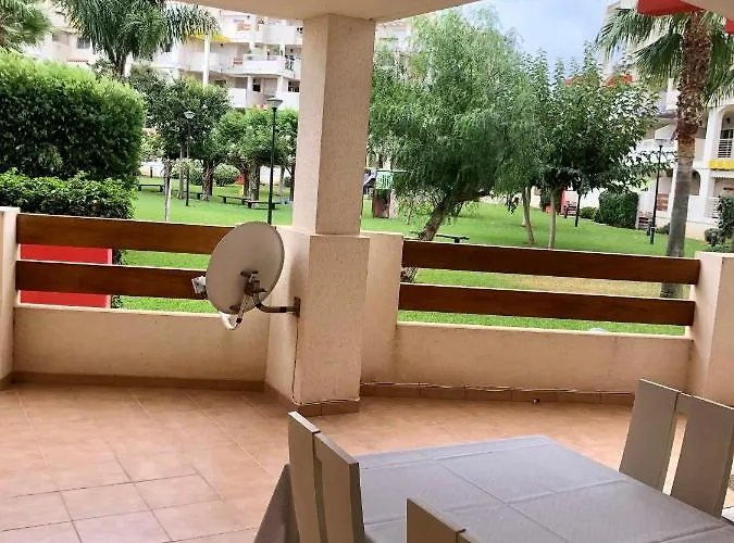 Planta Baja Playa Sol 2 *